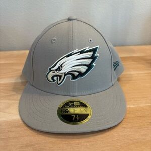 Philadelphia Eagles New Era 59Fifty Crafted USA Football Gray Cap Hat 7 1/8 NEW